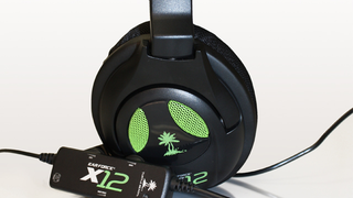 Illustration for article titled The Turtle Beach Ear Force X12 Headset Packs Quite an Audio Punch for Gamers